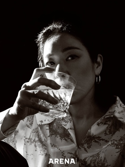 배우 염혜란 아레나 옴므 플러스 화보