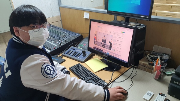 황준환 길건너친구들 대표