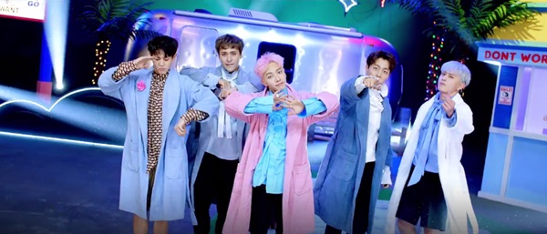 하이라이트 사진= 하이라이트 첫번째 미니앨범 '얼굴 찌푸리지 말아요' 화면 캡처