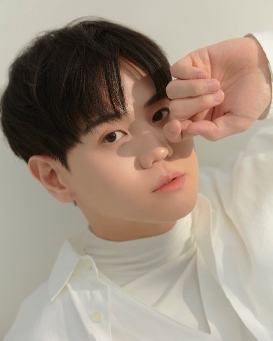 양요섭 인스타그램