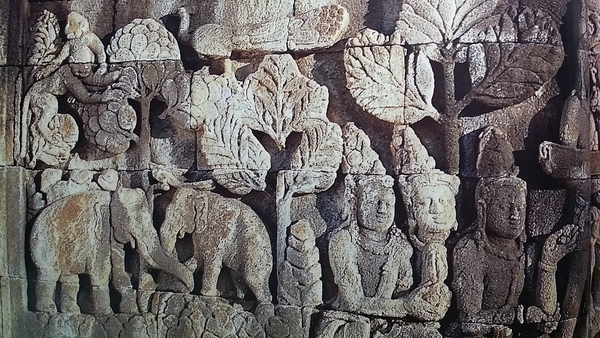 3층 행랑 보리수 벽화