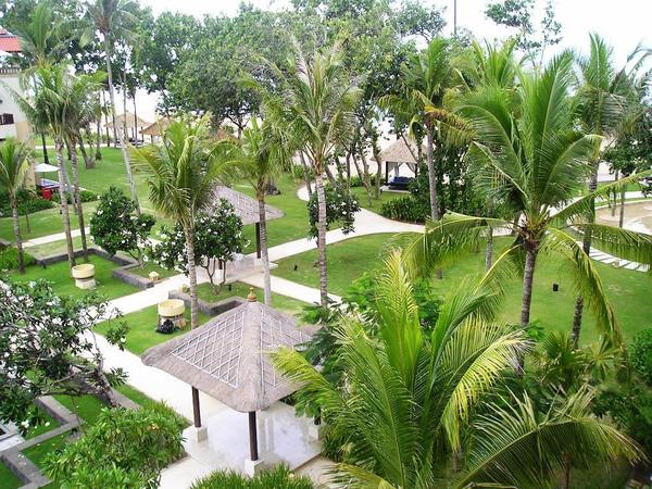 호텔 내부 전경