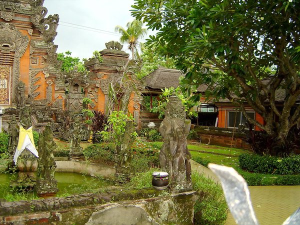 힌두사원 내부 둘가신