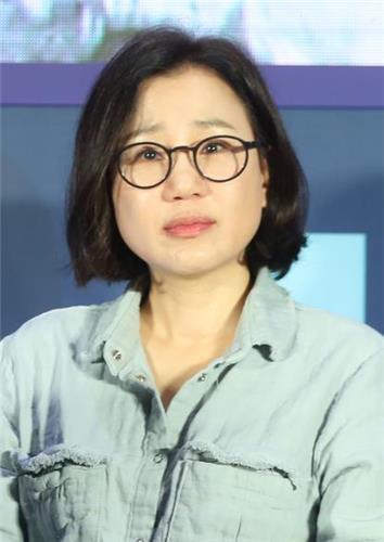 살아 숨쉬는 캐릭터들의 창조주, 김은숙 < 방송/연예 < 문화 < 기사본문 - 금강일보