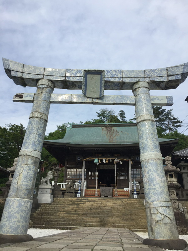 도잔신사 본전 도리이