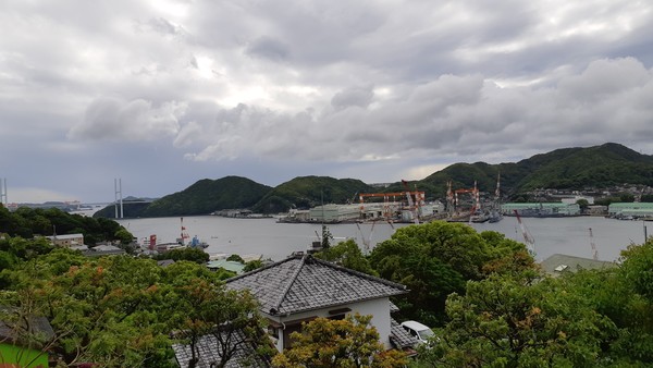 글로버 주택과 미스비시조선소  크레인