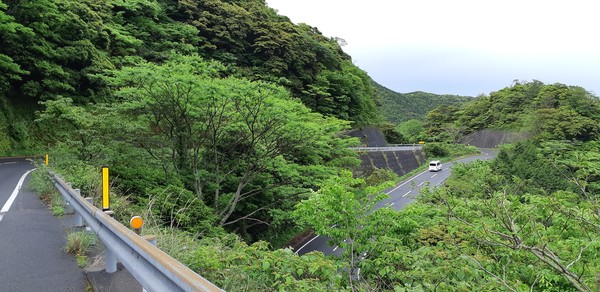 운젠온천 가는 산길