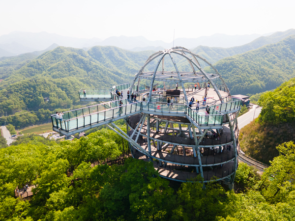 단양군, 주요 관광 명소 인파로 북적