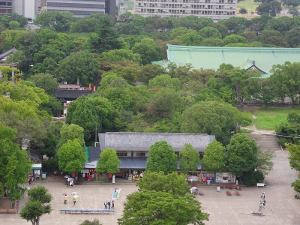 천수각에서 본 오사카성 해자