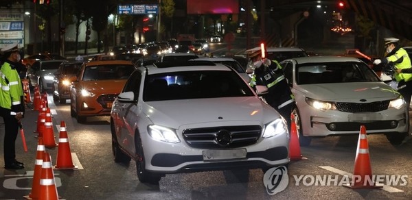 교통법규 위반 단속 [연합뉴스 자료사진]