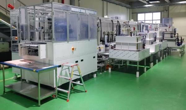 수직 비접촉 장비. 하이쎄미코 제공