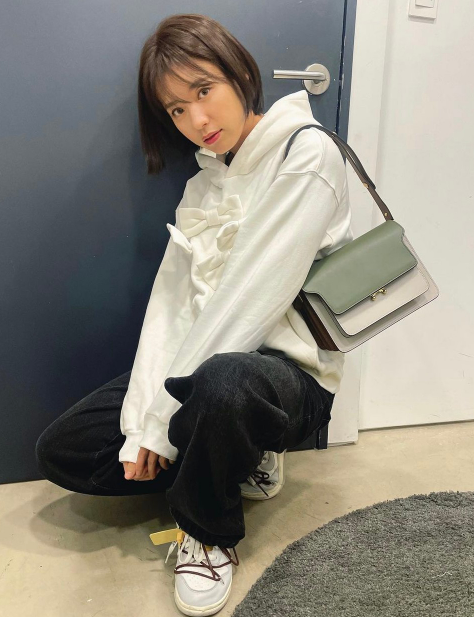 사진 = 한효주 인스타그램