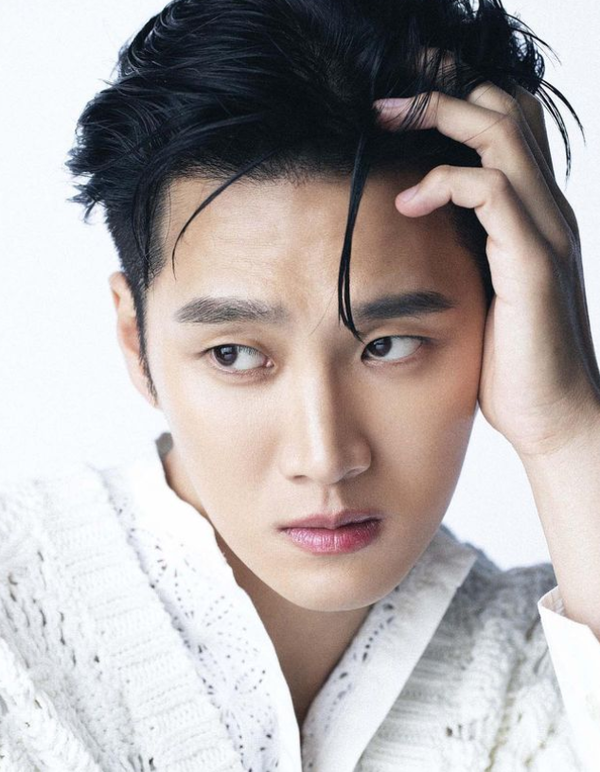 사진 = 안보현 인스타그램