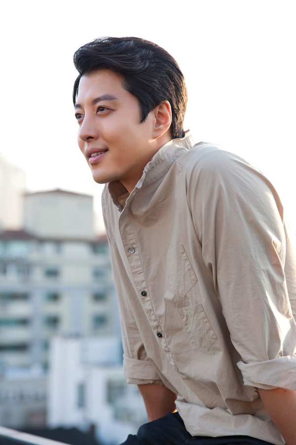 사진= 이동건 페이스북 캡쳐