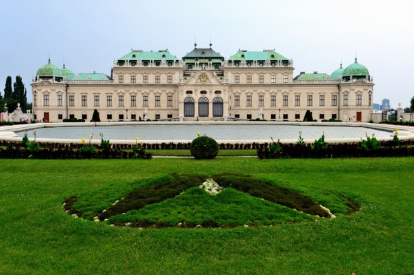 하궁에서 본 상궁과 호수