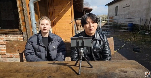 국제 부부 유튜버 <b>꾼맨</b>·알렝꼬, 이혼 발표