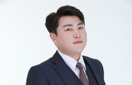 트로트가수 김호중, 뺑소니 혐의 경찰조사... "음주는 아냐"