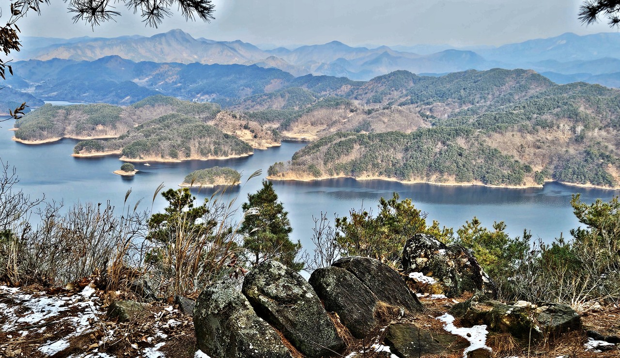 노고산성 대청호 뷰.