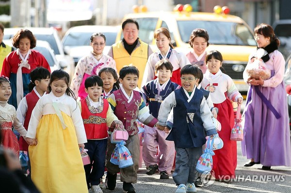 2025년 <b>설명절 인사말</b> 대상별 추천 문구는?