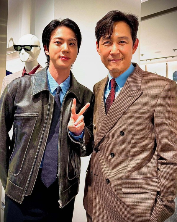 Foto = Jin do BTS (esquerda) e Lee Jung-jae. Redes sociais de Lee Jung Jae