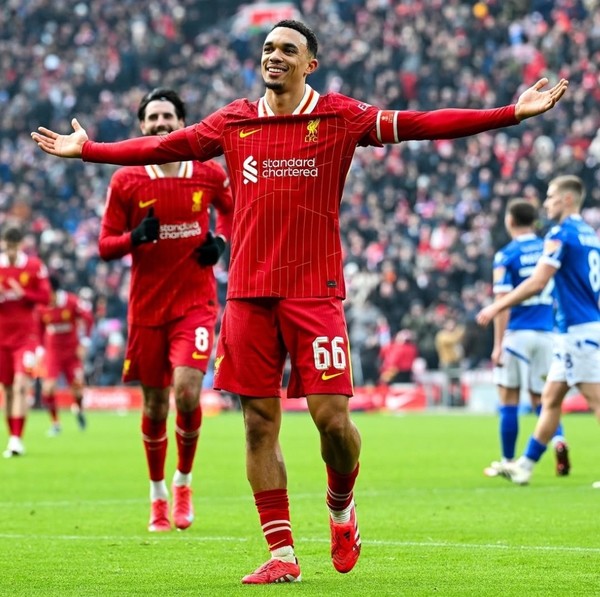 사진= 아놀드 인스타그램