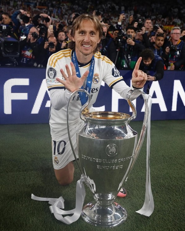 사진= 파브리지오 로마노 인스타그램