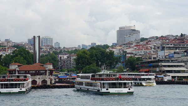 에미뇌뉘 선착장