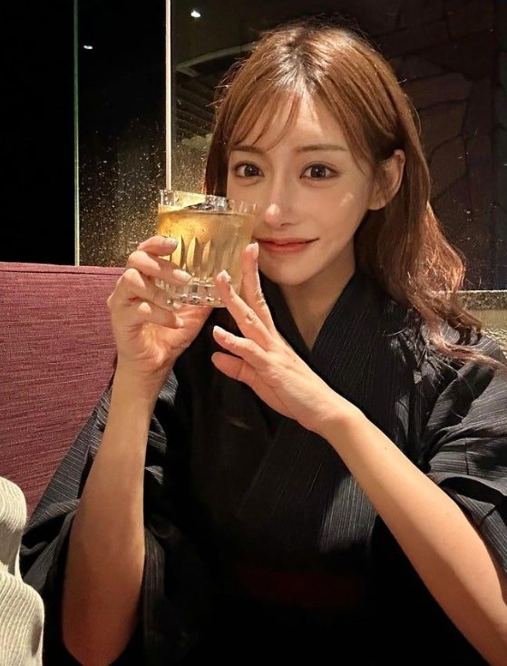 'AV배우 출신' 아스카 키라라 누구?