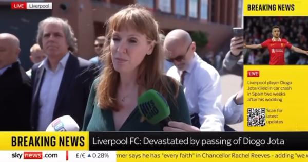 사진= Sky news.com 방송화면. 온라인 커뮤니티