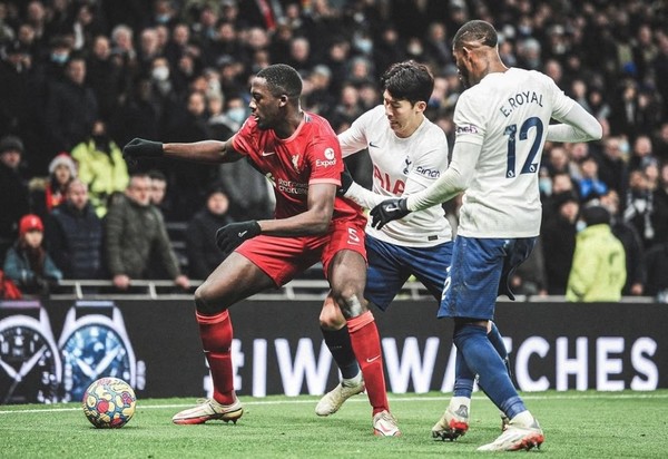 사진= 코나테 인스타그램