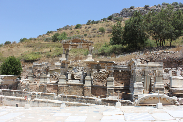 트라이아누스 황제 목욕탕