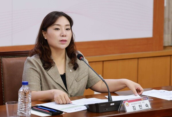 김민숙 의원 "다문화 사회 대응 위한 종합적 미래전략 마련해야" - 뉴스 썸네일 이미지