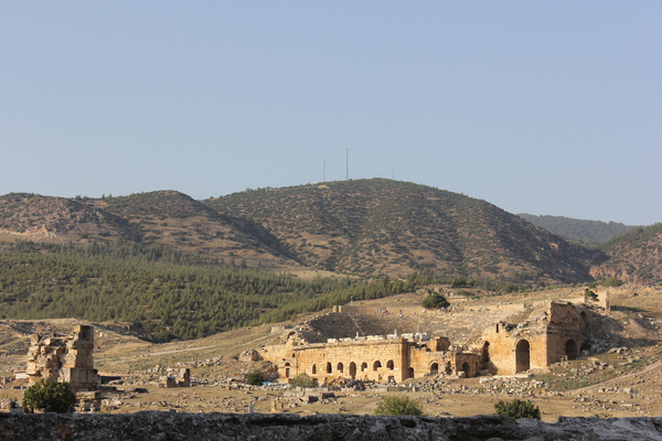 원형경기장 입구