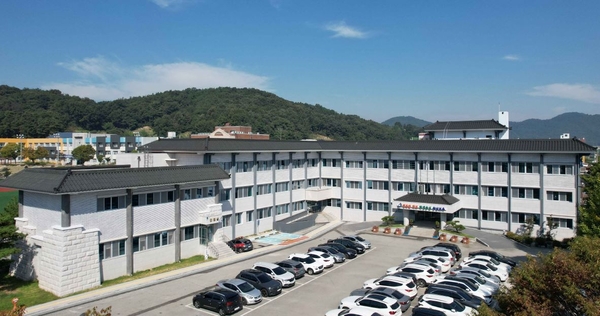 ▲ 공주교육지원청이 교육부의 ‘사교육 부담 없는 지역·학교 조성 사업’에 선정됐다. 공주교육청 제공