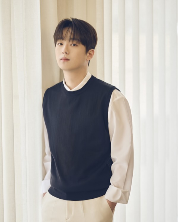 사진= 이찬원 인스타그램