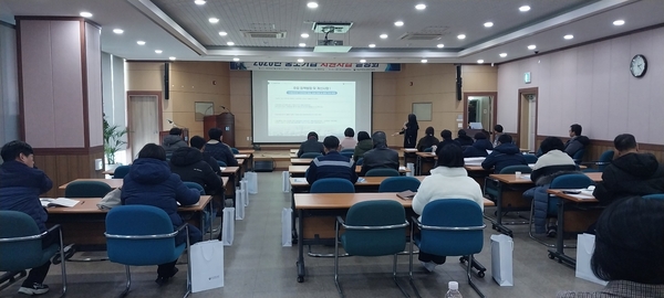 당진상공회의소, 2026년 중소기업 지원사업 설명회 개최 - 뉴스 썸네일 이미지