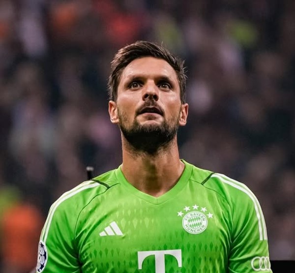 바이에른 뮌헨 골키퍼 줄부상 관련 이미지
