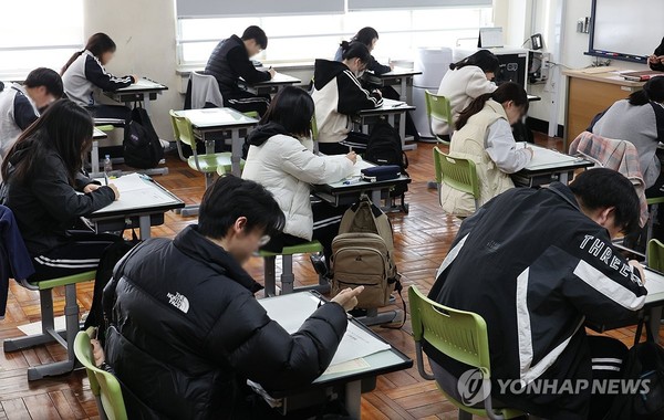 3월 모의고사 등급컷 관련 보도 이미지