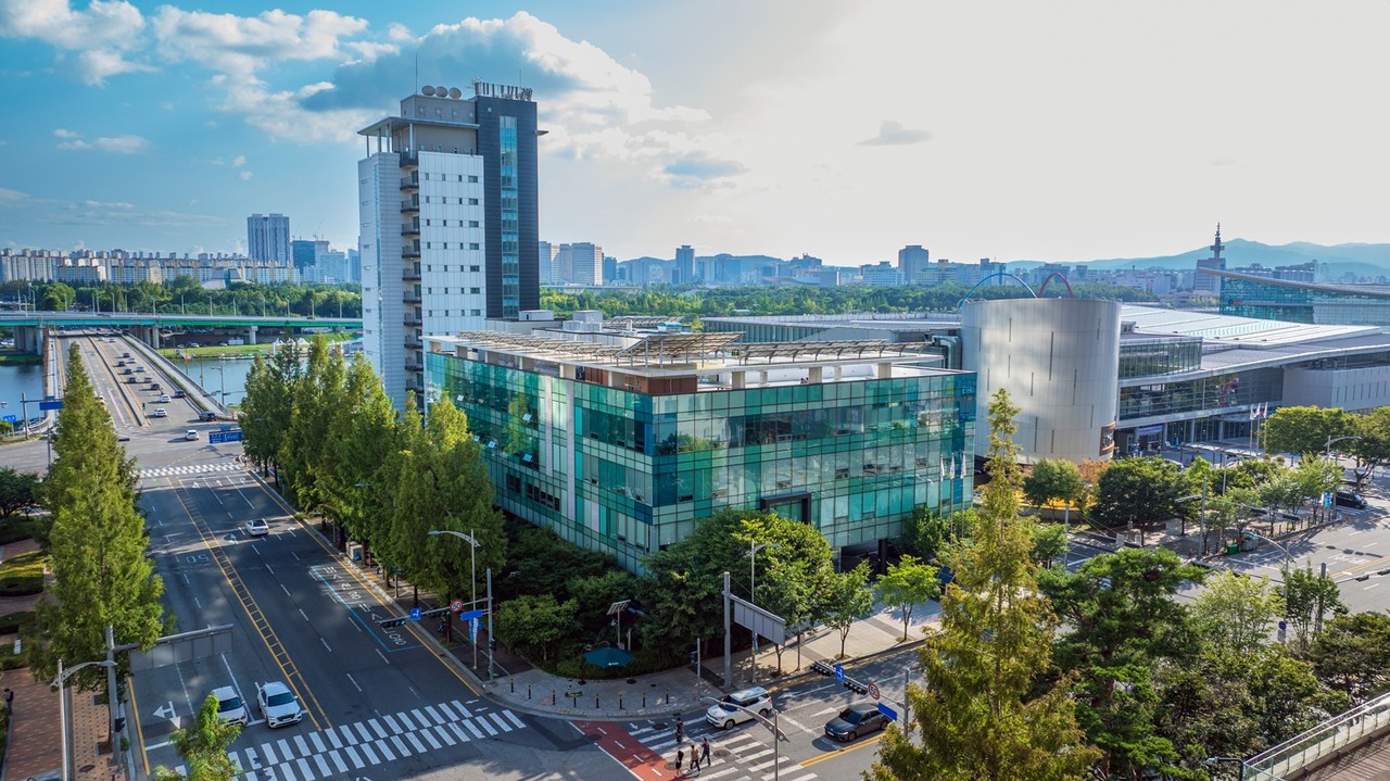 [과학의 날 특집] K-딥테크 심장 '대덕'... 코스닥 톱10 중 4곳 배출 - 뉴스 썸네일 이미지