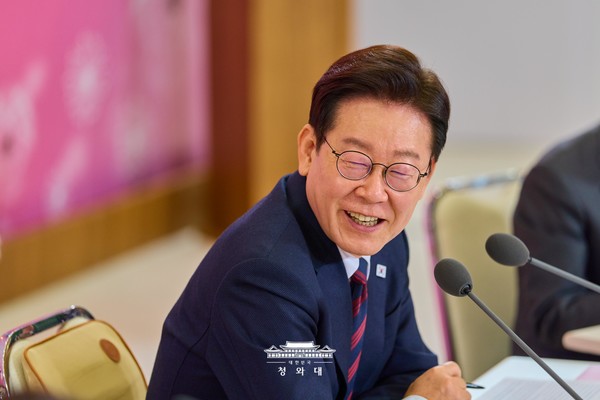 5월 4일 임시공휴일 관련 보도 이미지