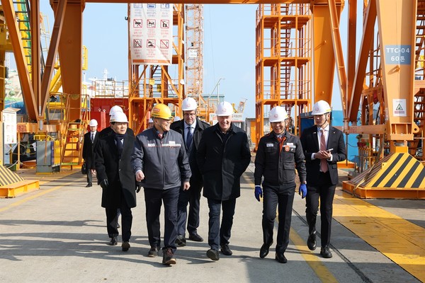 한화오션, 1분기 영업익 4411억... '어닝 서프라이즈' 달성 - 뉴스 썸네일 이미지