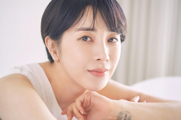 서인영, 하반기 결혼... 예비 신랑은 6세 연상 사업가 - 뉴스 썸네일 이미지