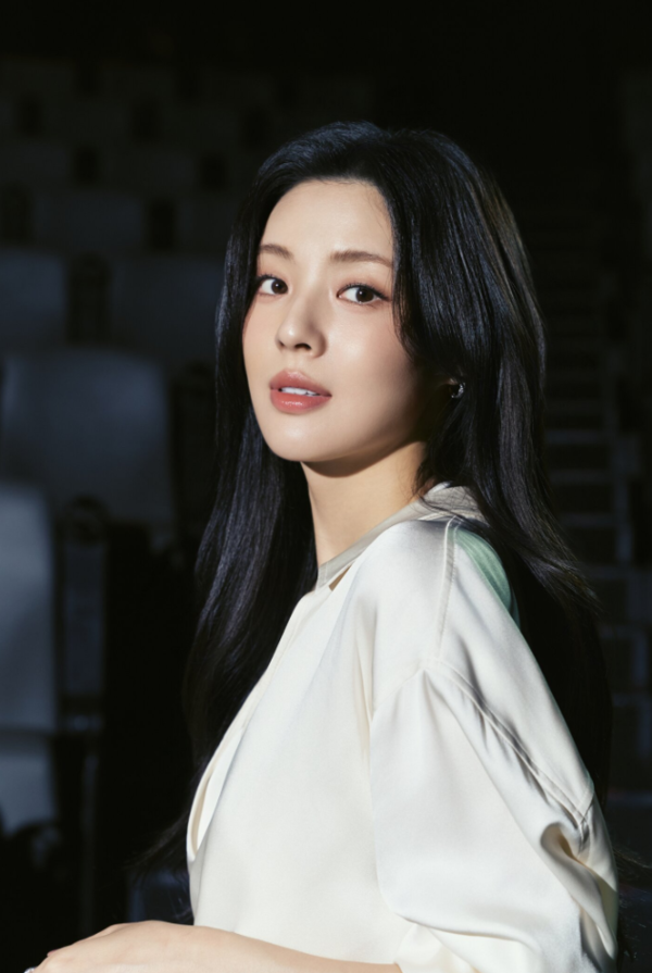 이선빈, 연인 이광수 버블 구독 질문에... 의외의 반전 답변 - 뉴스 썸네일 이미지